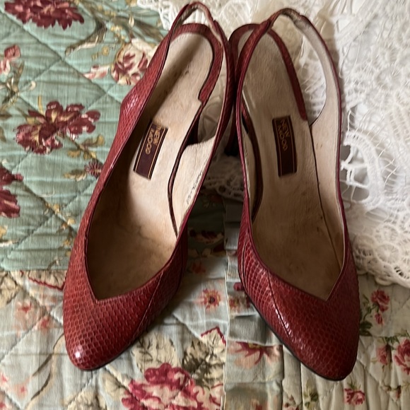 Snake skin pumps - Picture 5 of 7